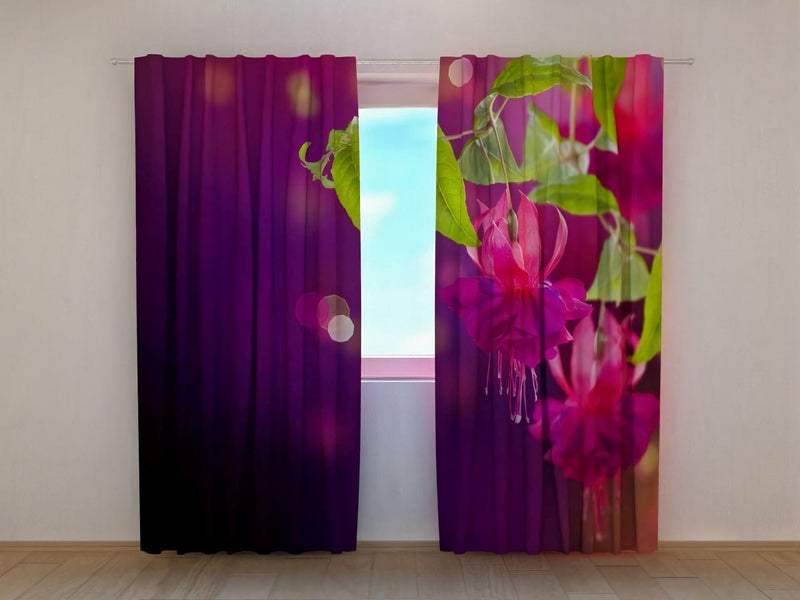 Curtains with flower print in fuchsia color - Flowering fuchsias Tapetenshop.lv