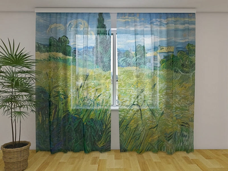 Curtains to give the interior an artistic and elegant look Tapetenshop.lv