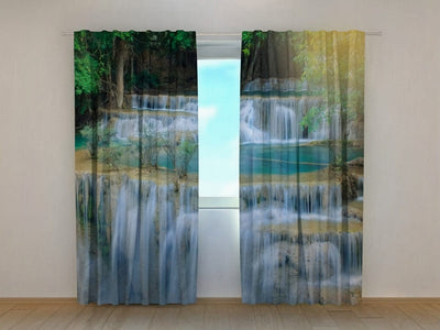 Curtains that create a peaceful and relaxing atmosphere - in green tones of Tapetenshop.lv