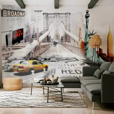 Beautiful Wall Murals With New York Street and Freedom Statue, 60689 G-Art